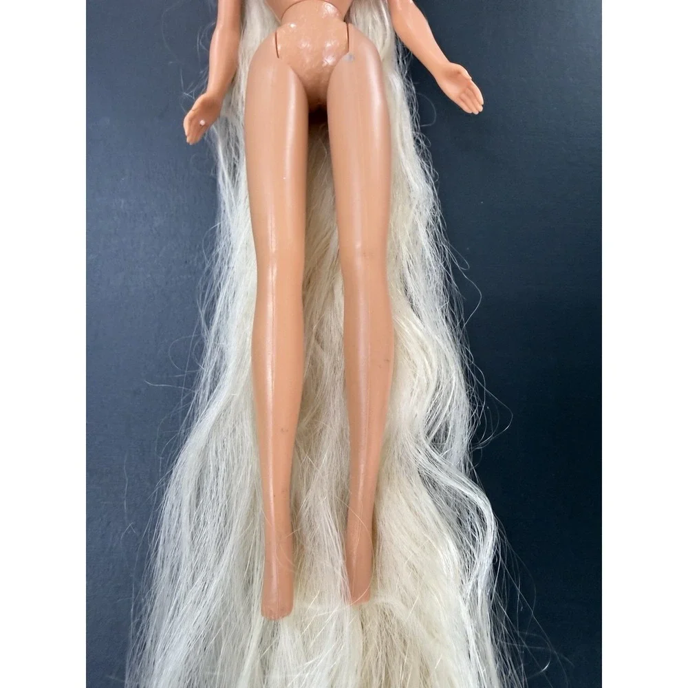 90s Barbie Rapunzel Long Blonde Hair Blue Eyes Crown Vintage Doll